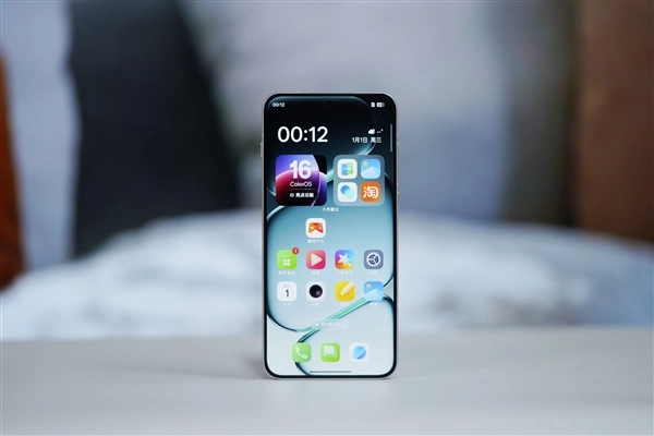 同价位段独一份的165Hz超高刷新率直屏！一加Ace6实拍图赏