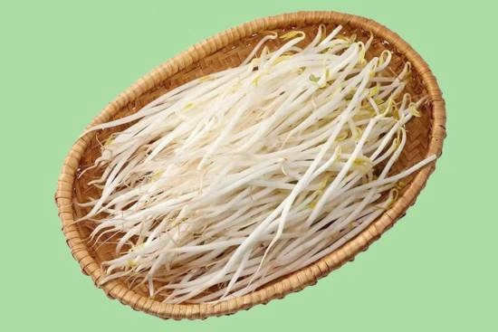 杨国福1斤豆芽售价28元，价格贵过山姆引发争议