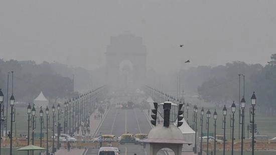 不适合也得硬着头皮上！印度两次人工降雨尝试均告失败民众嘲讽：连一滴雨都没落下