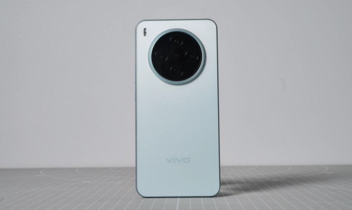 探索vivoY500Pro：国民小旗舰搭配两亿影像及OriginOS6