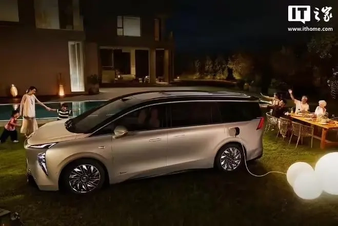 别克至境世家MPV座舱配置信息正式发布：前排搭载三联屏，后排配备4K智慧屏等设备