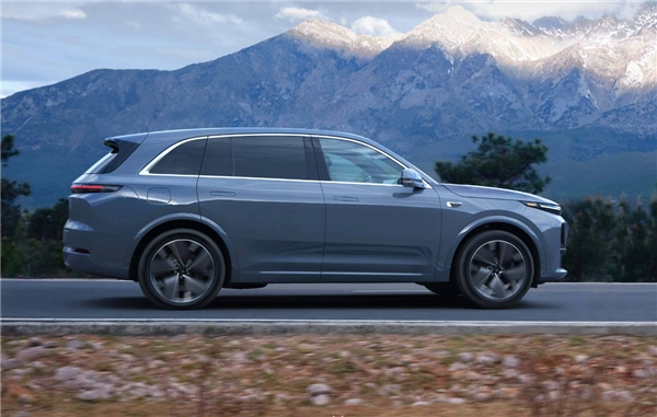 增程车型销量占比已连续五个月下滑，在新势力阵营中被纯电车型反超且差距持续拉大