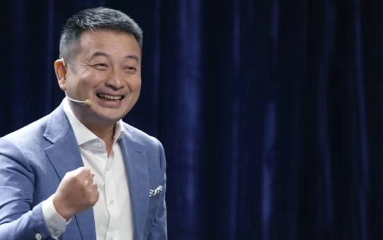 携程创始人梁建章发表文章称：六个孩子的数量恰到好处