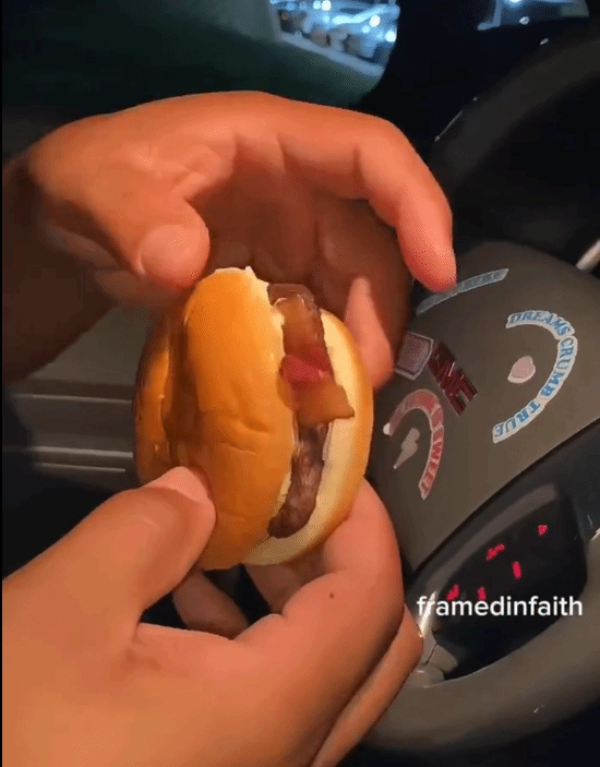 美国网友吐槽温蒂汉堡分量日渐缩水国内网友看了都忍不住了