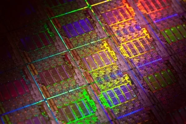 21年资深员工盗取2nm技术机密转投Intel，台积电不再容忍，已正式提起诉讼