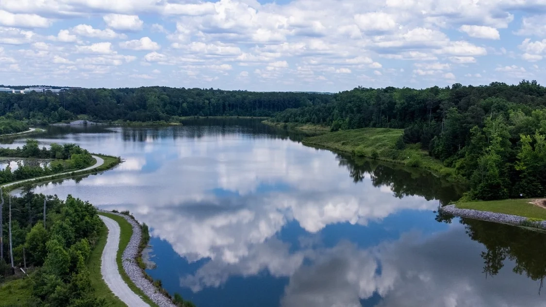 苹果美国北卡罗来纳园区项目获批4年延期，预计最快2026年启动建设