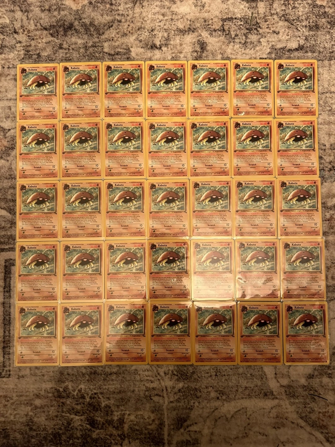 玩家一心收集宝可梦卡牌初代独角仙，囤货惜售导致价格飙升