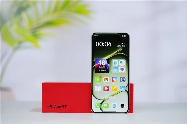 一加Ace6T图赏：全球首发第五代骁龙8芯片！