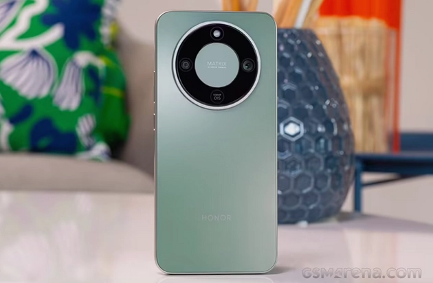 海外市场传来荣耀Magic8 Lite的消息，这款机型计划在2026年1月推出