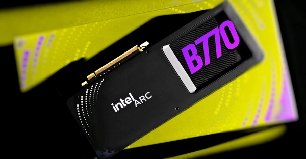 Intel显卡首次进军高端市场！功耗直接飙到300W