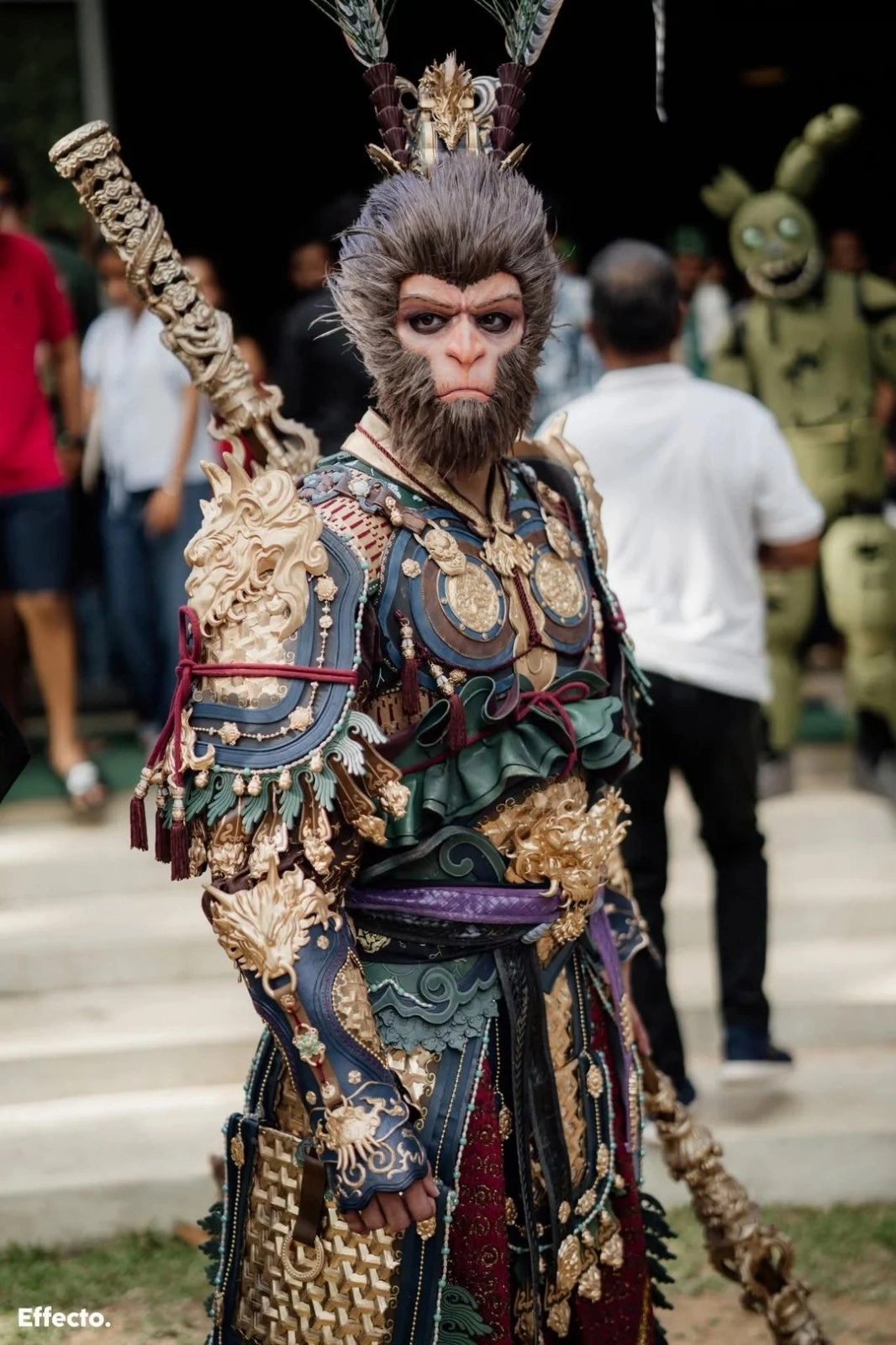 国外玩家耗时半年打造《黑神话：悟空》Cos服，大圣造型惊艳亮相？