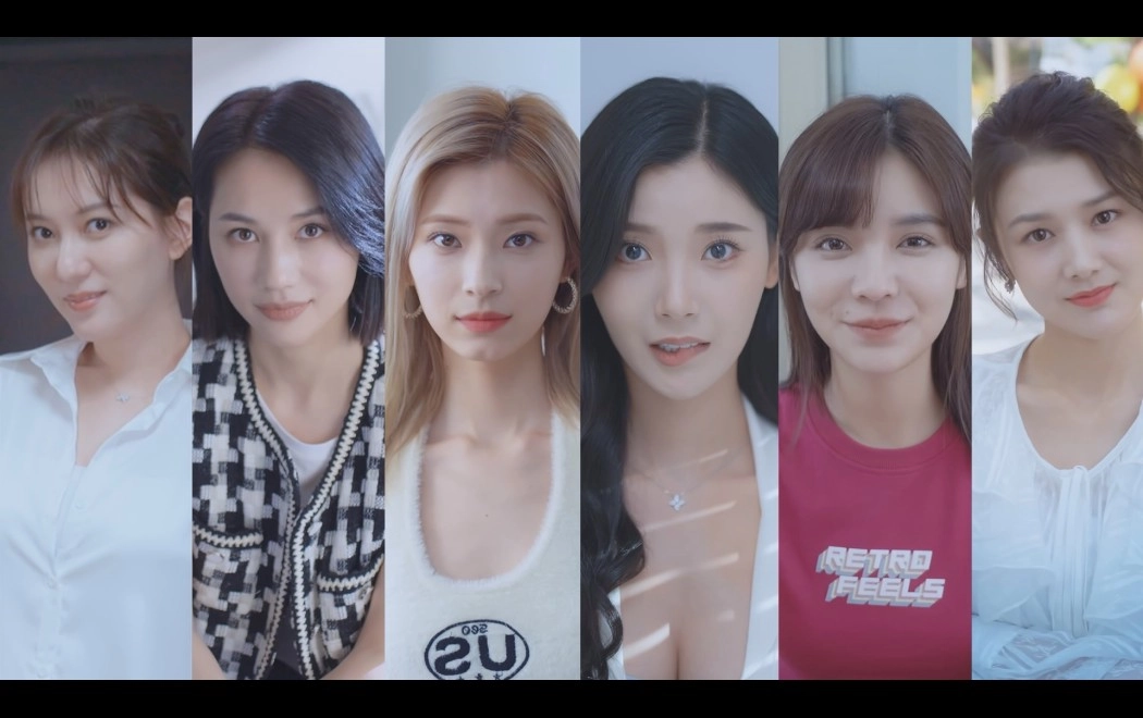 完蛋我被美女包围了