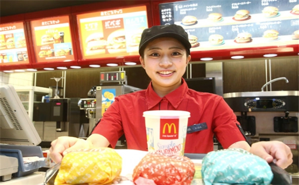 《精灵宝可梦GO》和麦当劳达成合作购买麦当劳餐点能获取精灵球