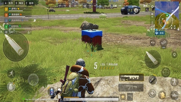 王牌精英野外求生截图0