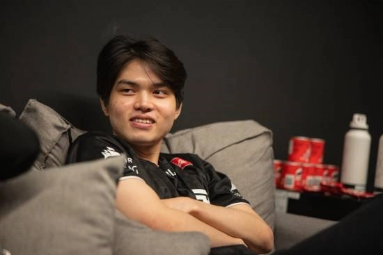 《英雄联盟》韩服惊现马斯克AI？真相揭晓：实为真人玩家