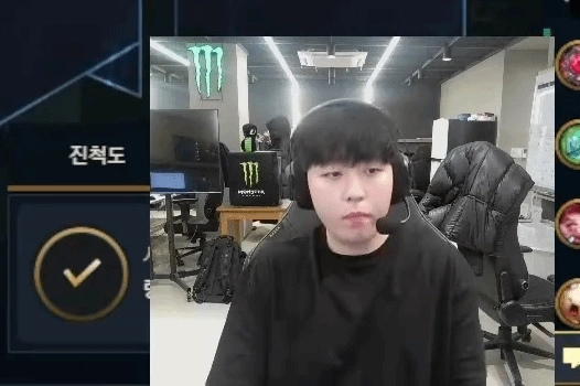 不继续直播了？Kanavi直播时对中文弹幕反应冷淡，粉丝们大失所望