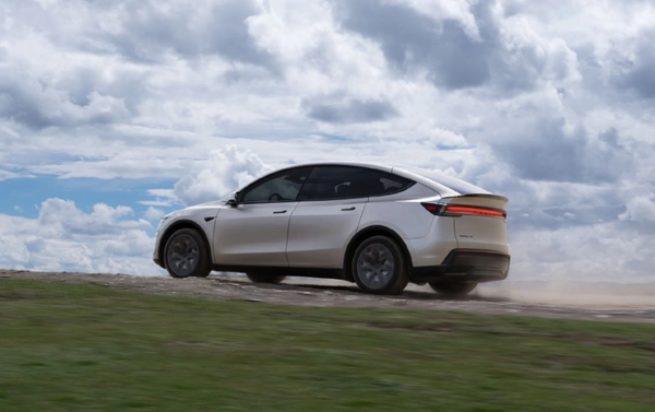 到2025年末，全国乘用车库存总量将达到365万辆，库存周转天数也随之增加至66天