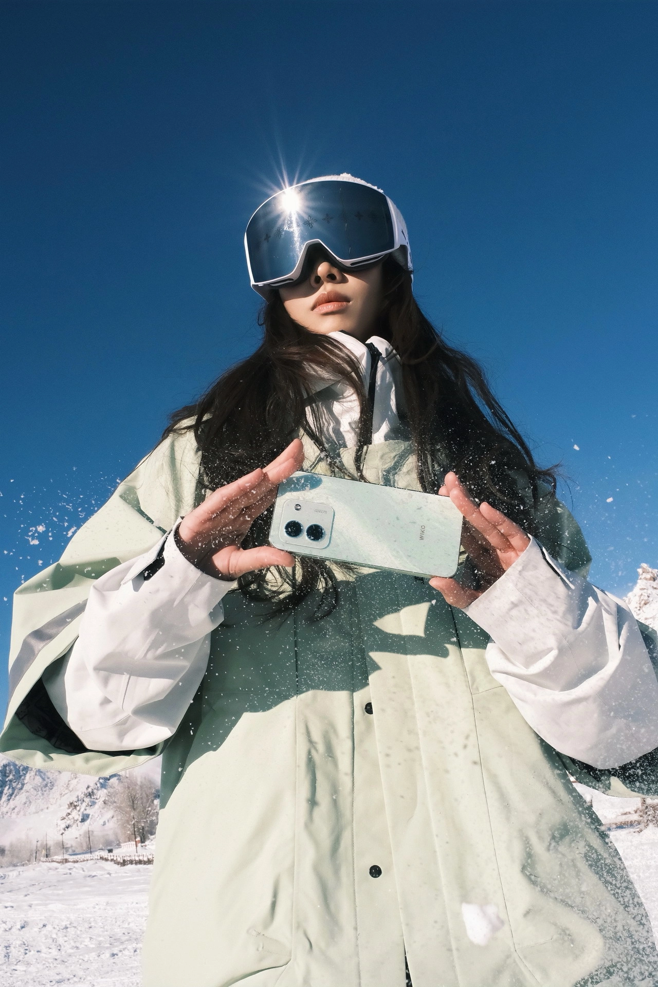 硬核实力守护山海征程！WIKOX70斩获年度硬核旗舰大奖