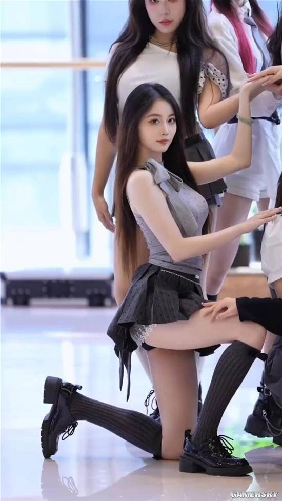 怎样判断一个人是单身母亲？那些在家不穿裤子的尴尬图片