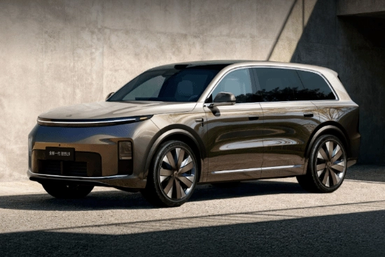 全新理想L9Livis售价达56万的原因是什么？官方给出答案：搭载全主动悬架与72.7度超大电池组