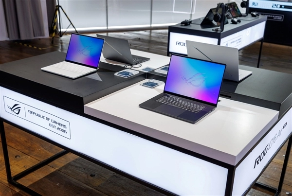 2026款ROG幻16/14Air双星闪耀：这便是大道至简的真谛！25小时续航堪称强悍