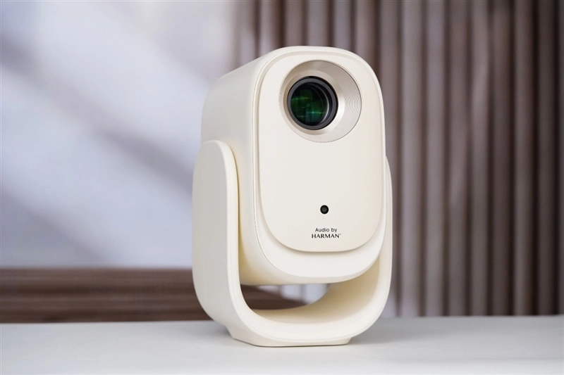 千元档亮度王者投影仪来袭！哈趣Q1 Pro Max体验评测：输入延迟接近于零