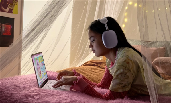 配备手机处理器的MacBook Neo真的可以运行Win11！不过性能会显著降低