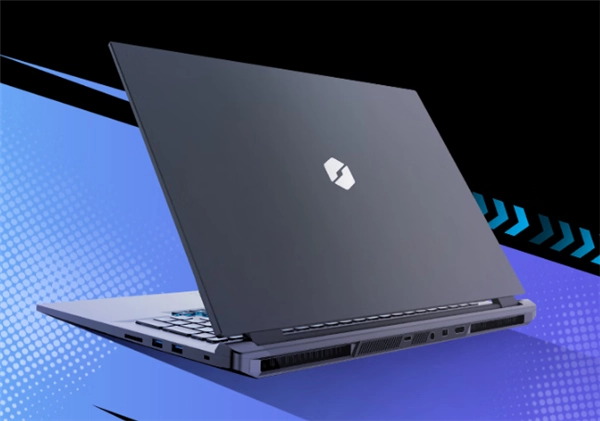 机械革命耀世18 Pro笔记本正式上市：Ultra 7 270HX Plus处理器首发亮相
