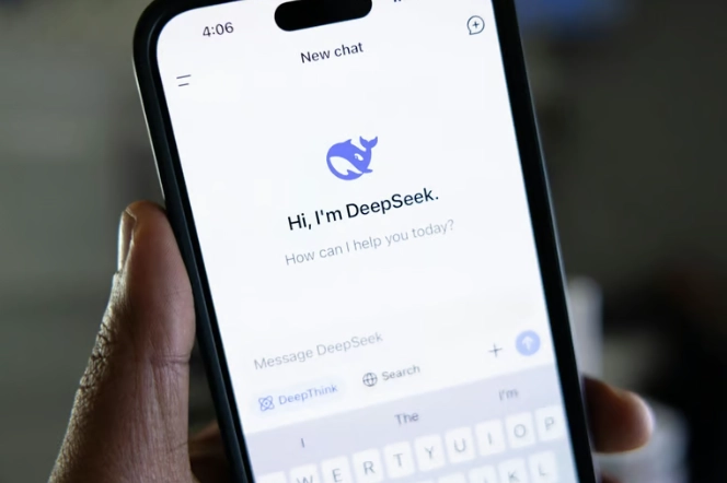DeepSeek服务中断冲击全球3.55亿用户的AI使用体验