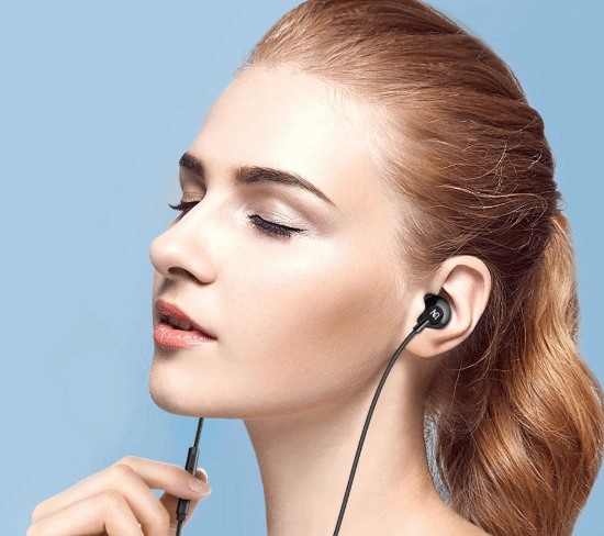 有线耳机引领新风尚！5年内销量首次回暖