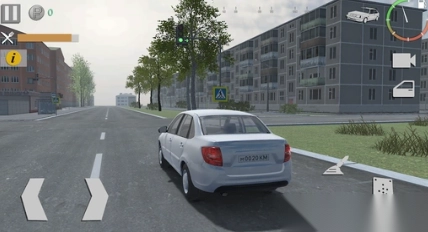 逼真的驾驶模拟器