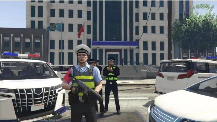 警察快来吧游戏