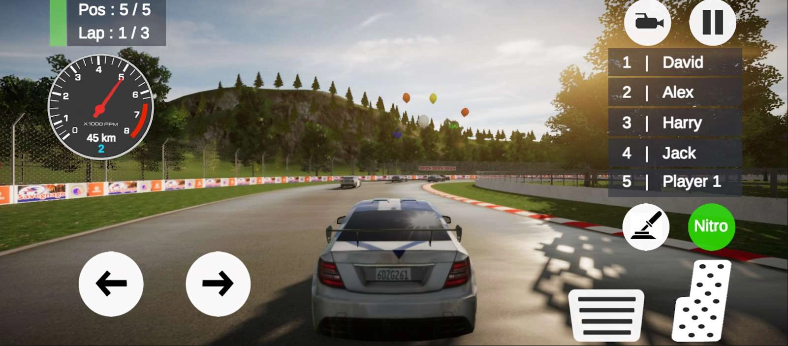 瓦尔泽亚赛车游戏图1